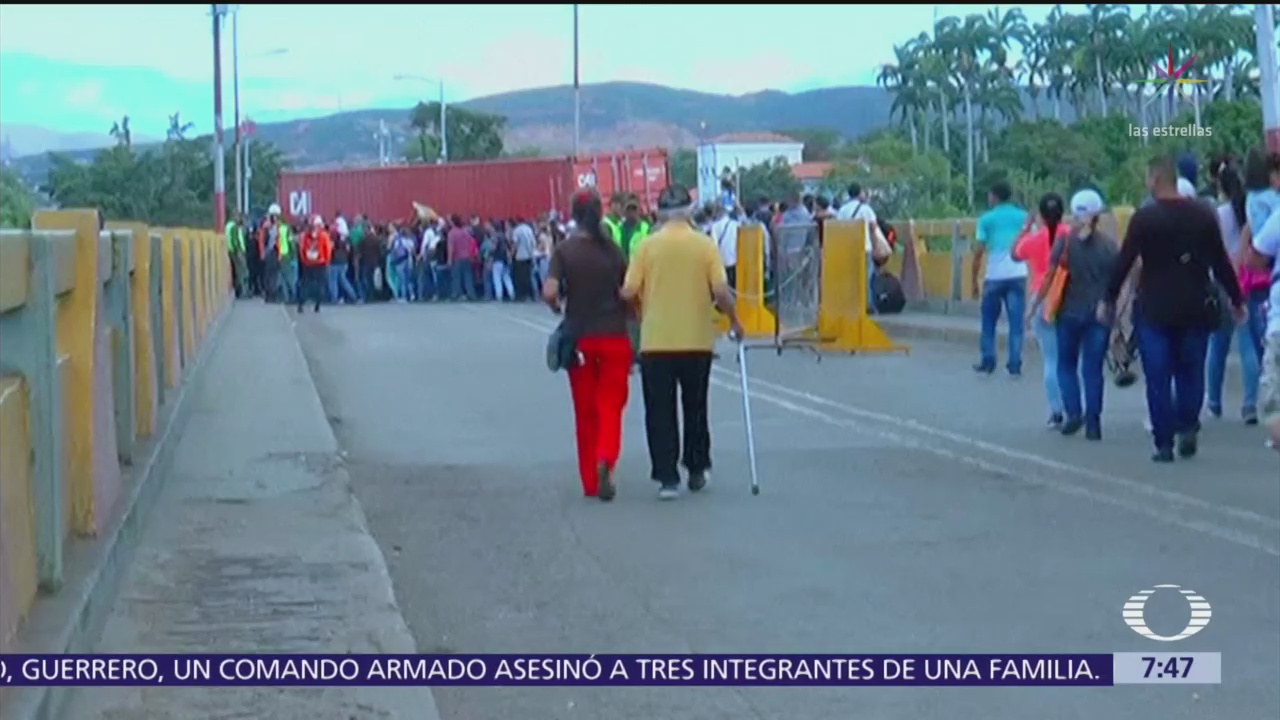 Venezuela reabre cruces fronterizos con Colombia