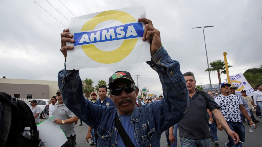 Foto: Trabajadores de AHMSA durante una marcha en Monclova