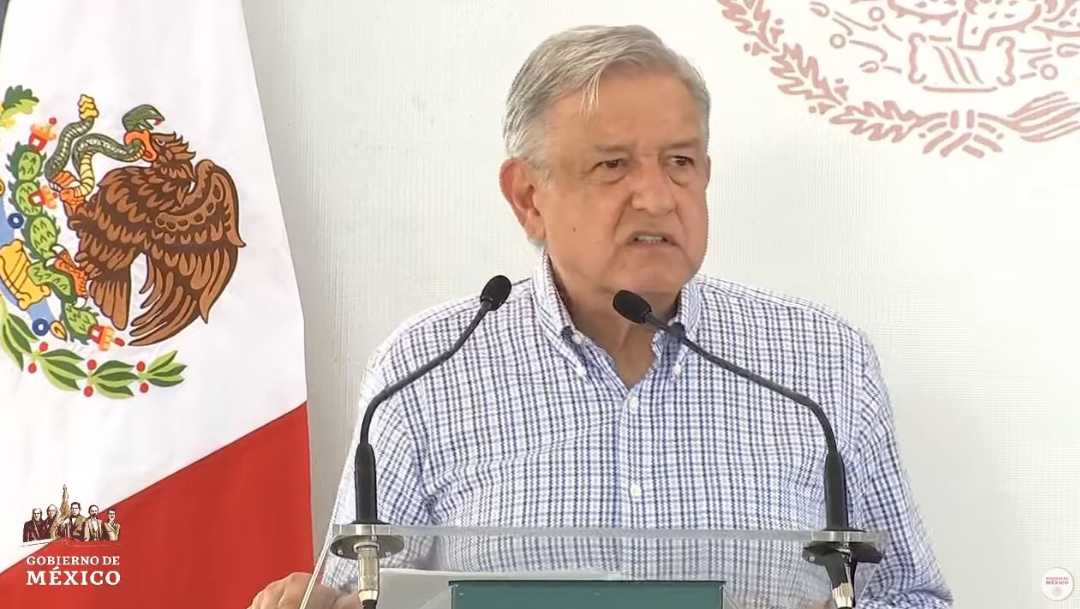 AMLO promete atacar las causas de la violencia en Michoacán