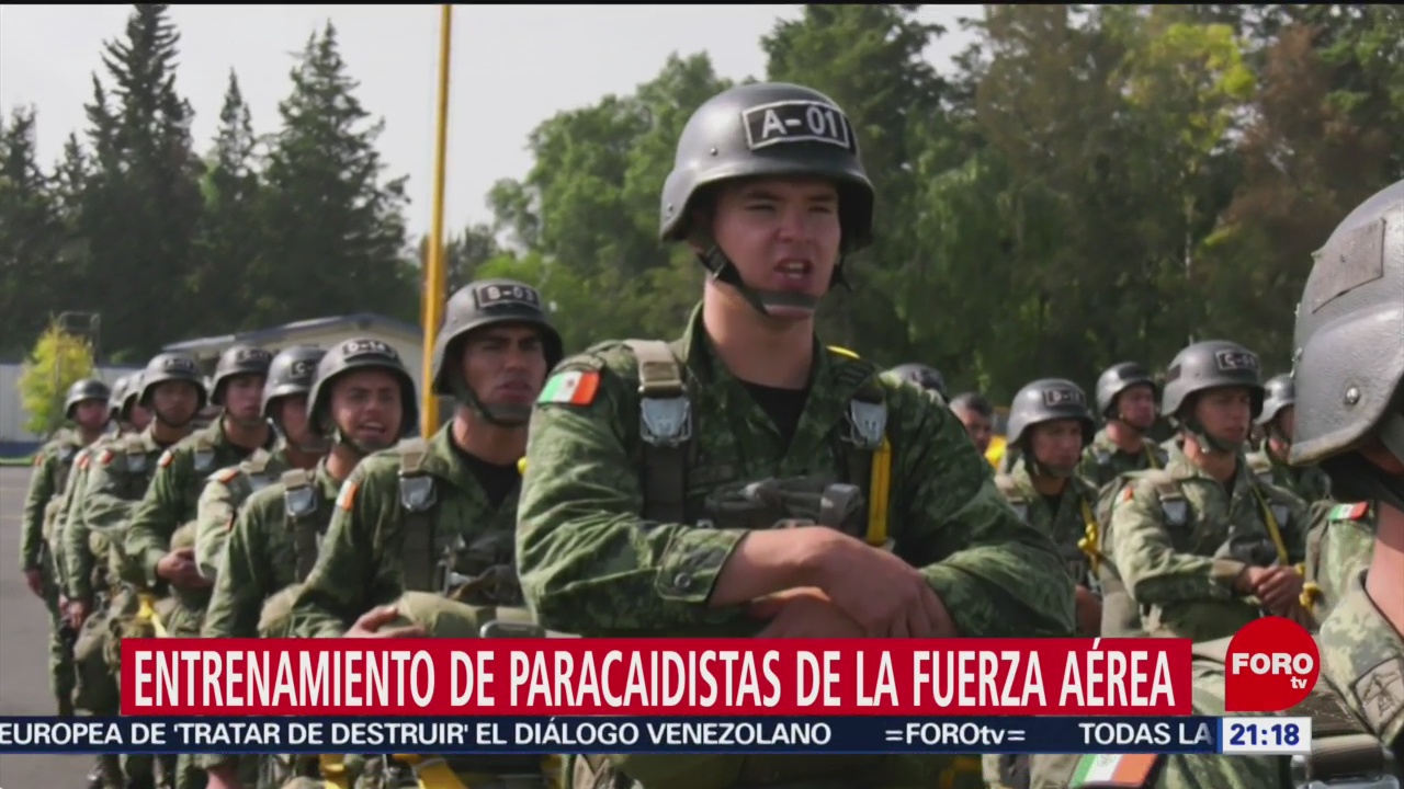 Foto: Entrenamiento Paracaidistas Fuerza Aérea Mexicana 18 Julio 2019