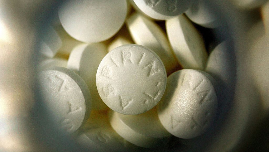 Tomar aspirinas como medida preventiva tiene efectos adversos