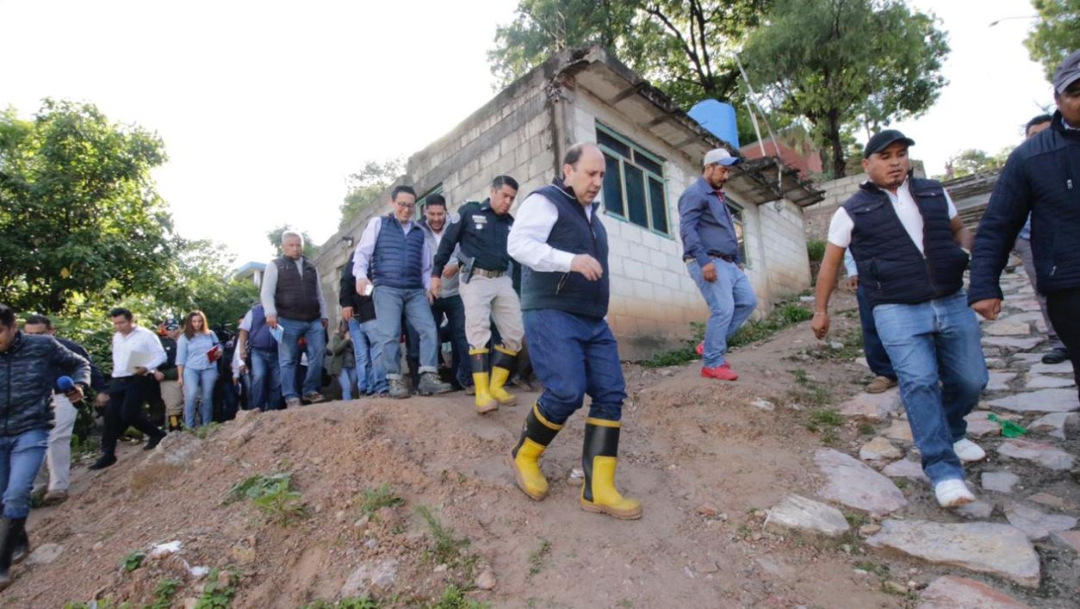 Suman siete muertos tras deslave de cerro en Santo Tomás Chautla, Puebla