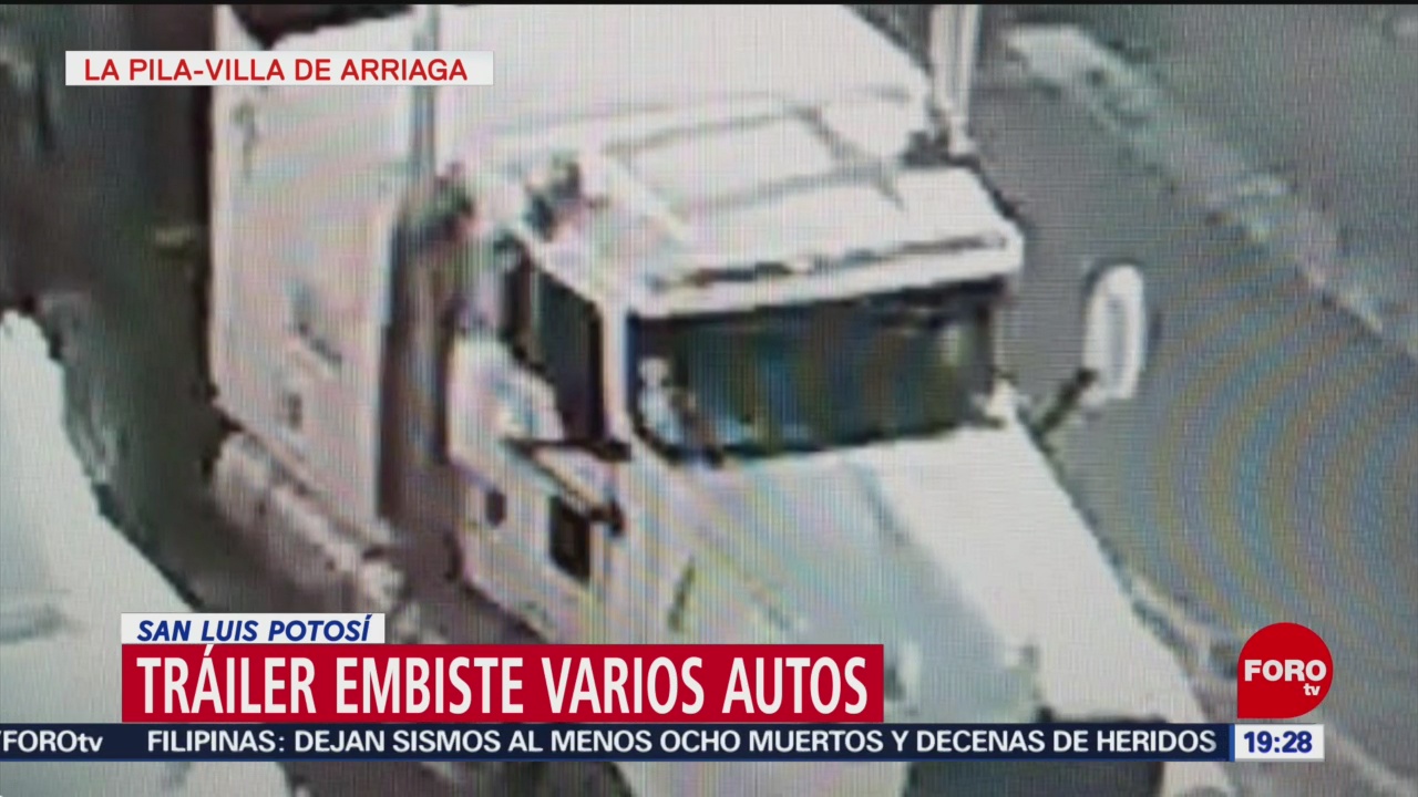 VIDEO: Chofer de tráiler provoca persecución en San Luis Potosí
