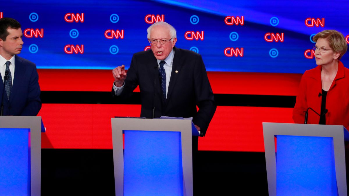 Foto: Debate de los precandidatos demócratas en Detroit, Michigan, EEUU. El 30 de julio de 2019. Reuters