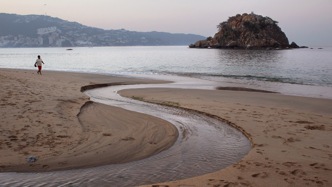 ¡Toma tus precauciones! Estas son las 10 playas más contaminadas de México