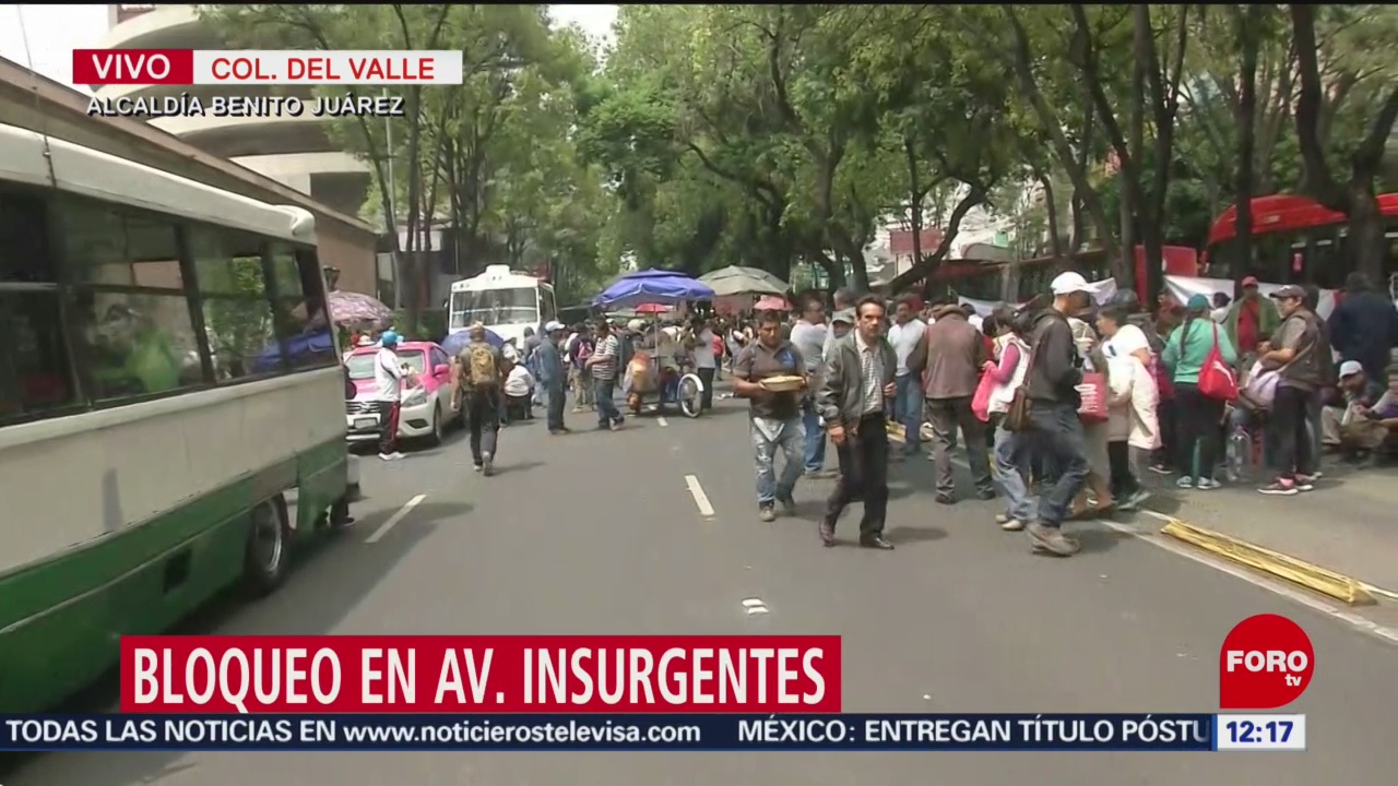 Integrantes del SME realizan bloqueo en Avenida Insurgentes, CDMX