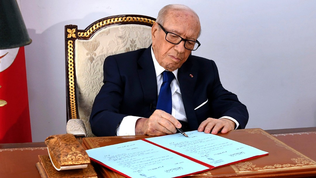 FOTO Muere presidente de Túnez, Beji Caid Essebsi (AP)