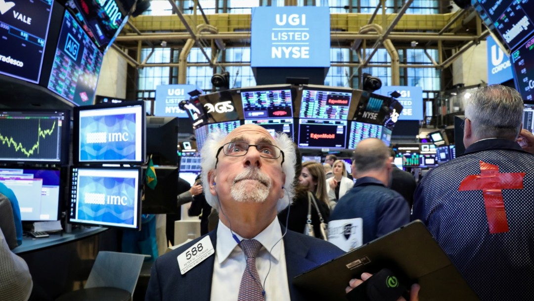 Foto: Los comerciantes trabajan en el piso de la Bolsa de Nueva York (NYSE) en Nueva York, EU, 1 de julio de 2019 (Reuters)