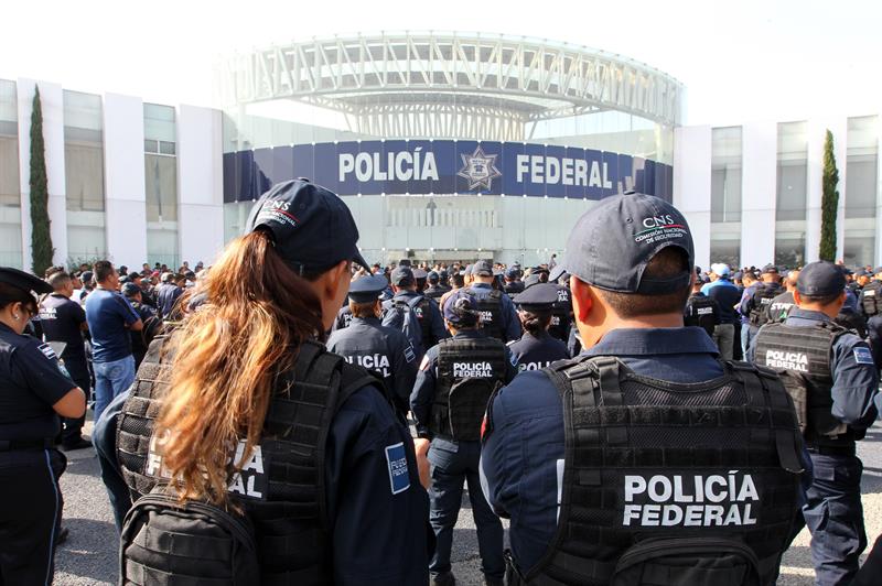 Foto: protesta de policías federales, 8 de julio 2019. EFE