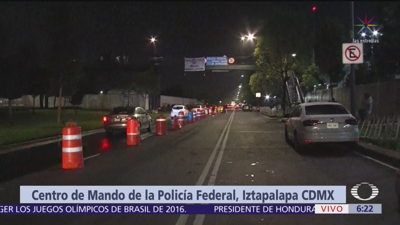 Sigue bloqueo en el Centro de Mando de la Policía Federal en Iztapalapa