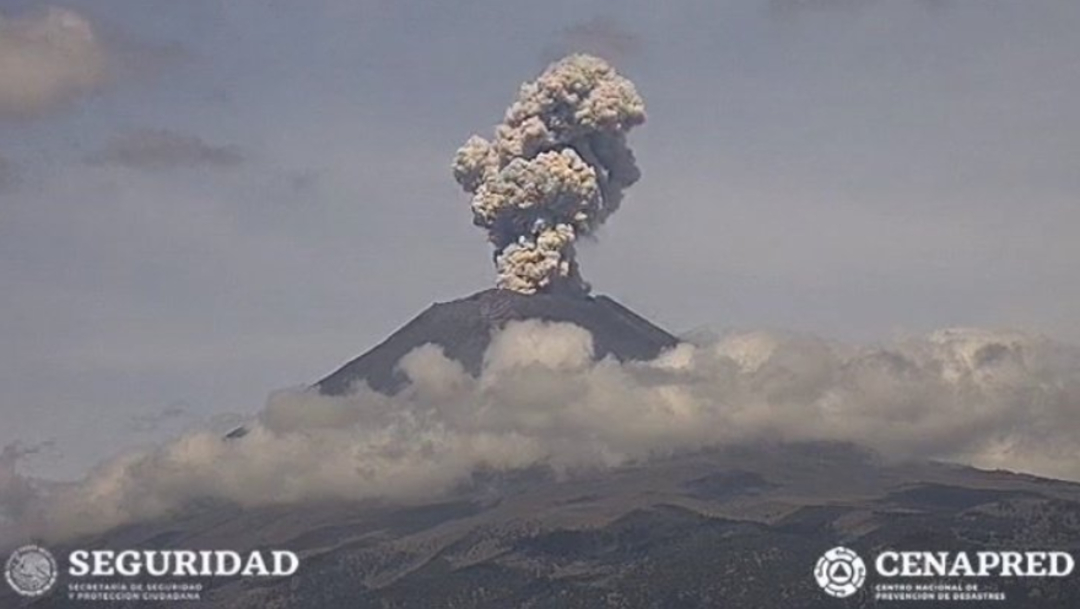 Volcán Popocatépetl registra exhalaciones de gases y cenizas
