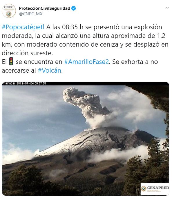Volcán Popocatépetl emite exhalación 