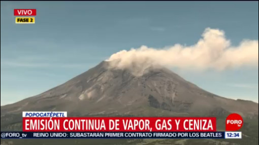 Volcán Popocatépetl registra emisiones de gas y ceniza