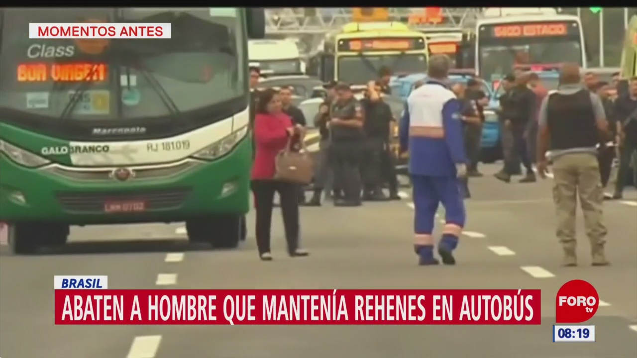 Abaten a hombre que tomó rehenes en autobús en Río de Janeiro, Brasil