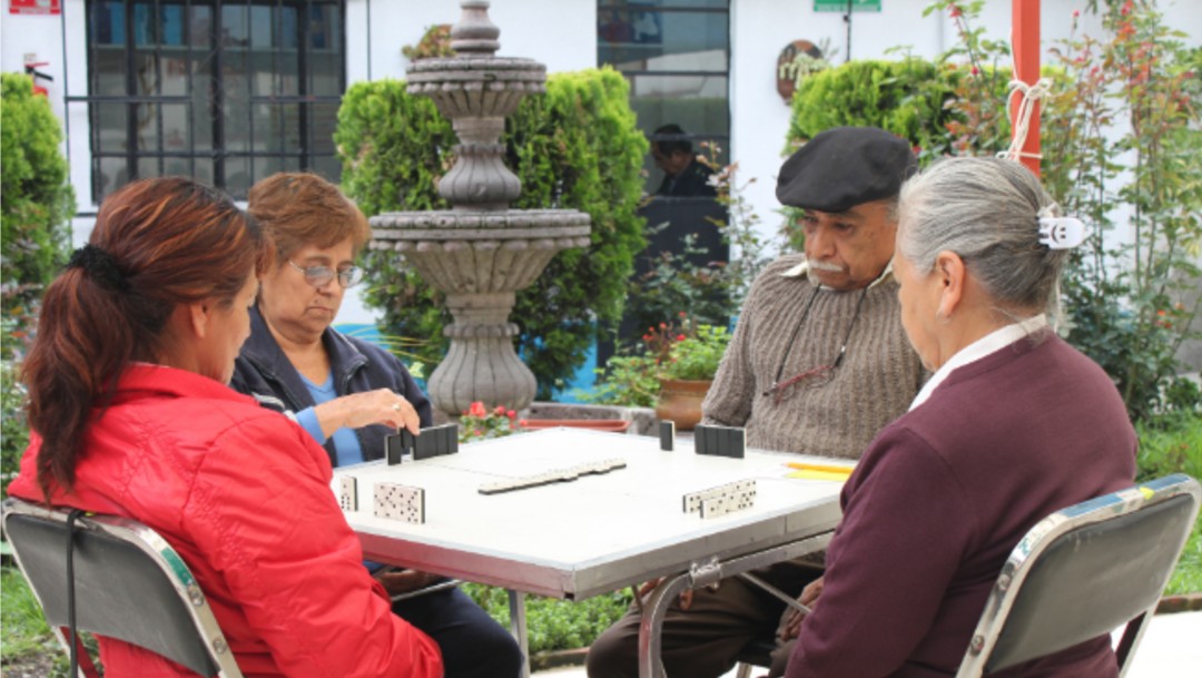 Foto: Adultos mayores en Club del INAPAM, México