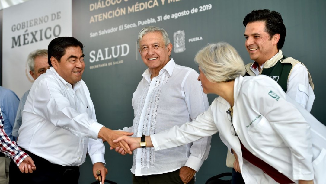 Foto: En Puebla, el presidente Andrés Manuel López Obrador dialogó con la comunidad del Hospital Rural de San Salvador el Seco, el 31 de agosto de 2019 (Presidencia/Cuartoscuro)