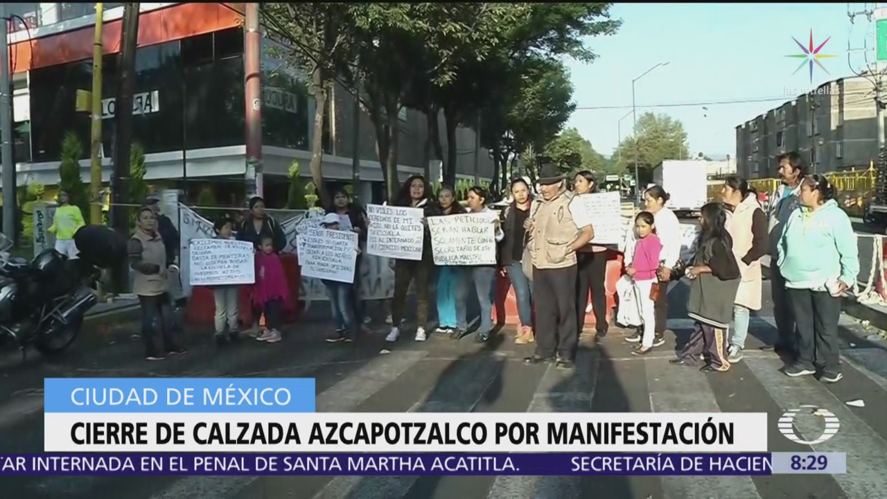 Cierran internado en CDMX por falla geológica, padres protestan