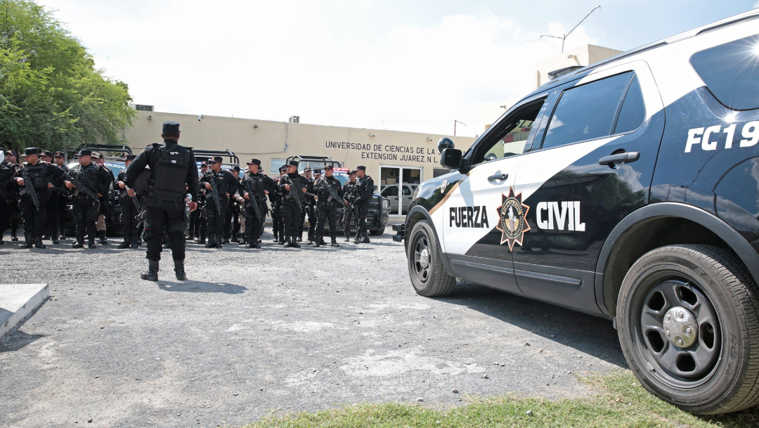 Los policías de Fuerza Civil repelieron el ataque y persiguieron a los delincuentes, 16 de agosto de 2019 (Twitter @SSPNuevoLeon)