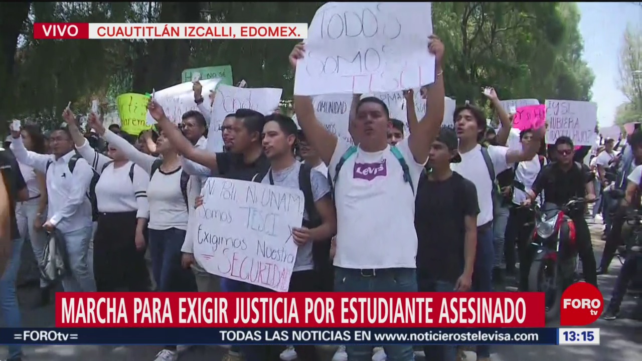 FOTO: Estudiantes Marchan Para Exigir Justicia Por Estudiante Asesinado