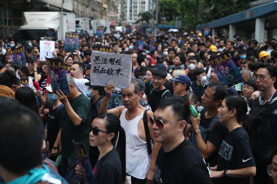 Foto: Este día miles de hongkoneses salieron a las calles para protestar en contra del Gobierno, 3 de agosto de 2019 (EFE)