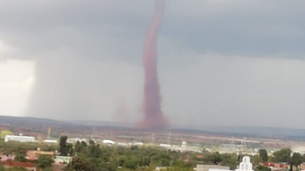 Video: Tornado sorprende a comunidad en Fresnillo, Zacatecas