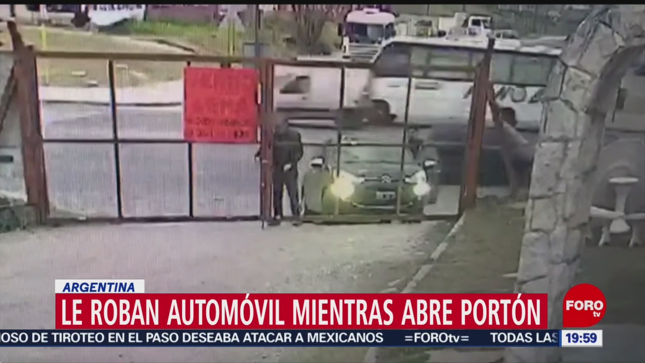 FOTO: Graban peculiar robo de un automóvil en Córdoba, Argentina, 10 Agosto 2019