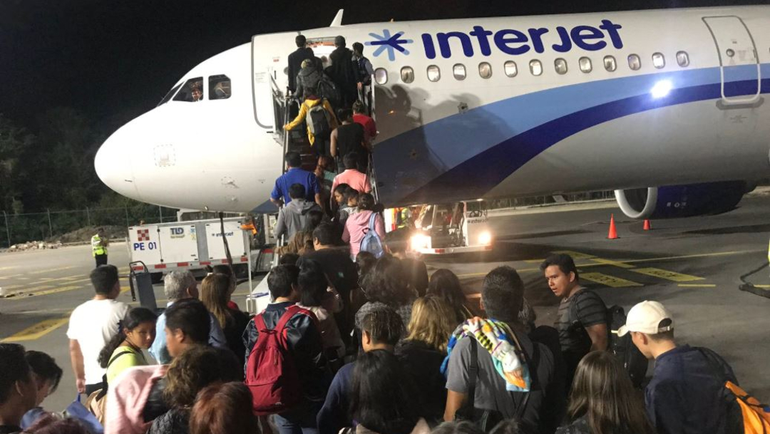 Suman casi 10 mil afectados por vuelos cancelados y retrasados de Interjet