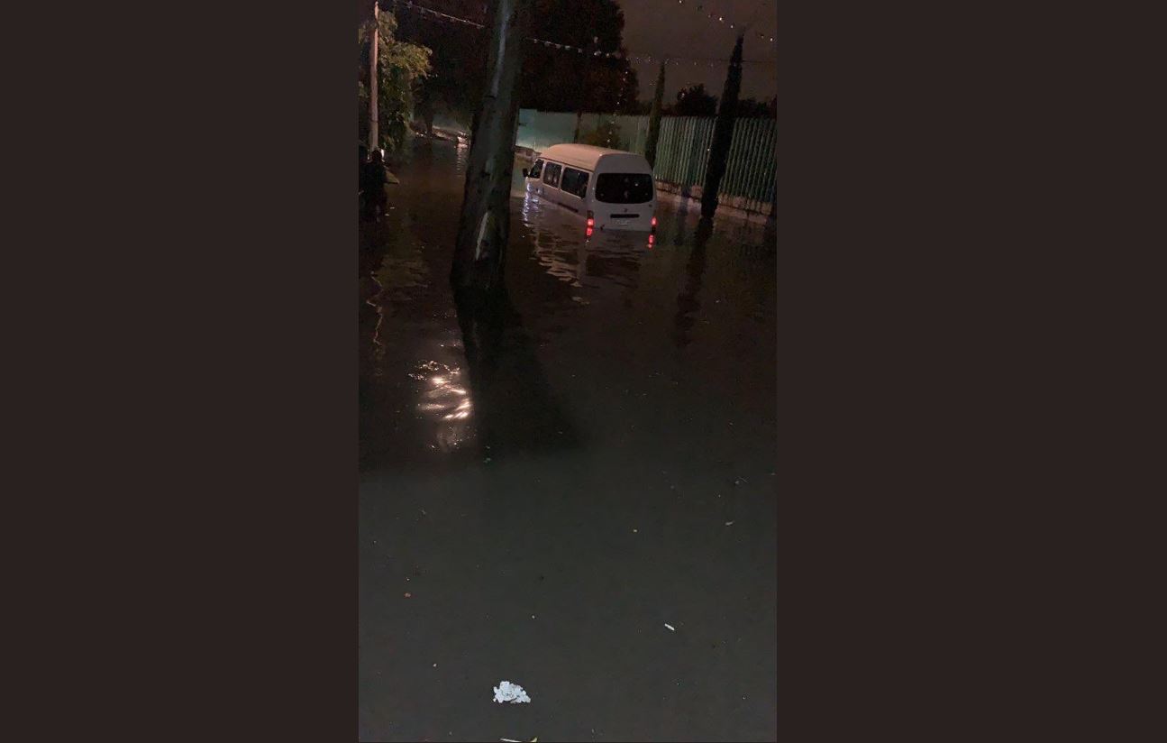 Foto: Fuerte lluvia provoca serias afectaciones en la colonia Santa María Aztahuacan, 8 agosto 2019
