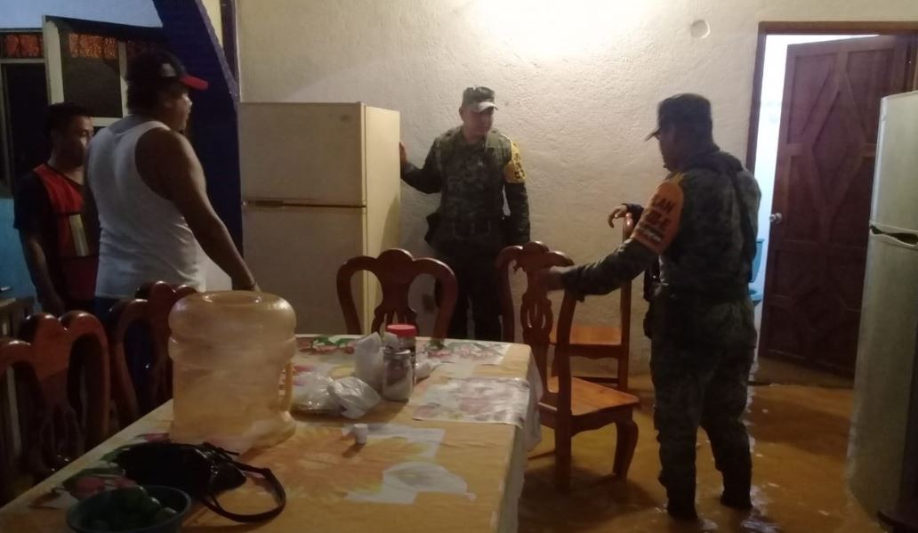 Ejército aplica Plan DN-III-E en Matías Romero, Oaxaca, por inundaciones 