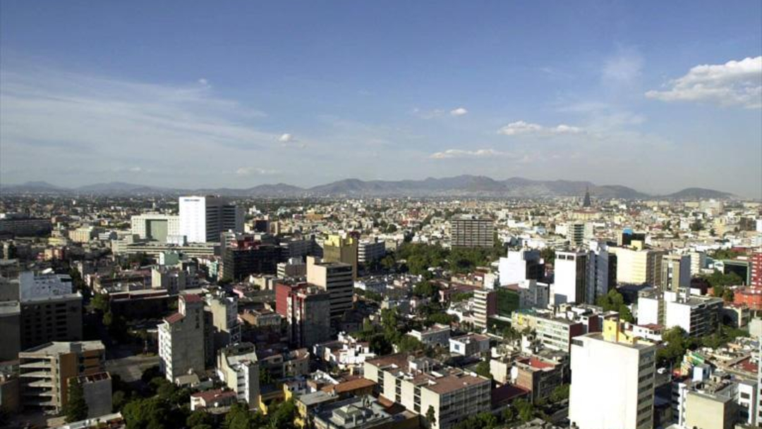 FOTO Inversión extranjera directa en México crece 1,5 %; en la imagen, vista panorámica de la CDMX (AP, archivo)