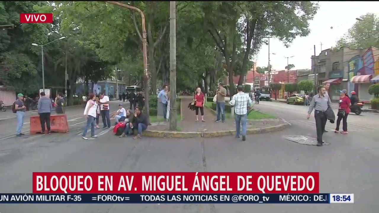 Manifestantes bloquean Miguel Ángel Quevedo CDMX,