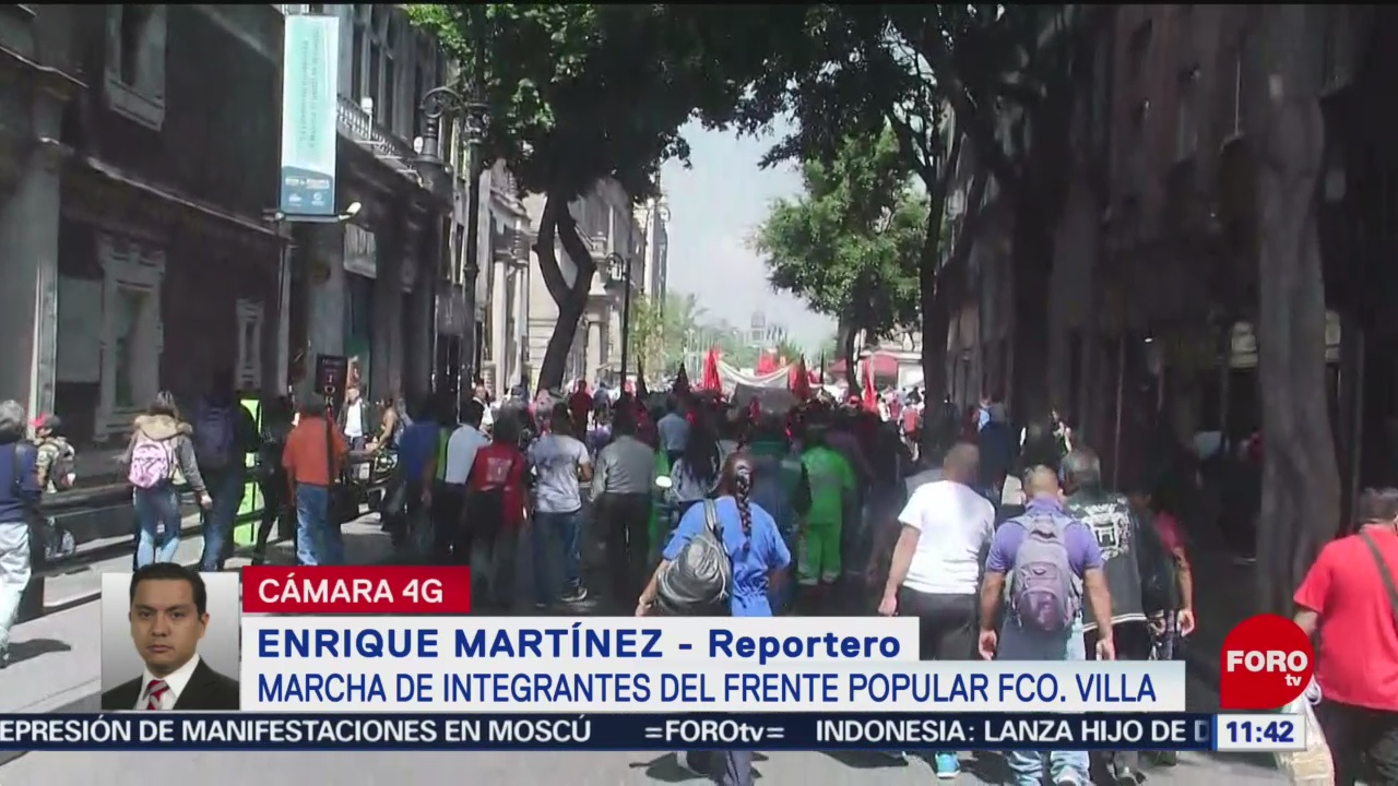 Marchan integrantes del Frente Popular Francisco Villa en la CDMX