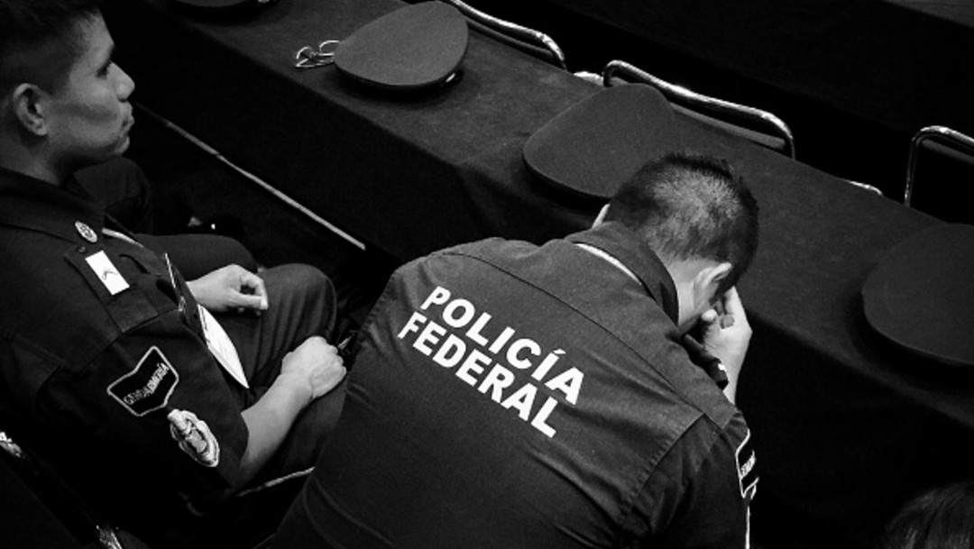 Detienen a seis policías federales presuntos involucrados en operativo de Apatzingán, en 2015