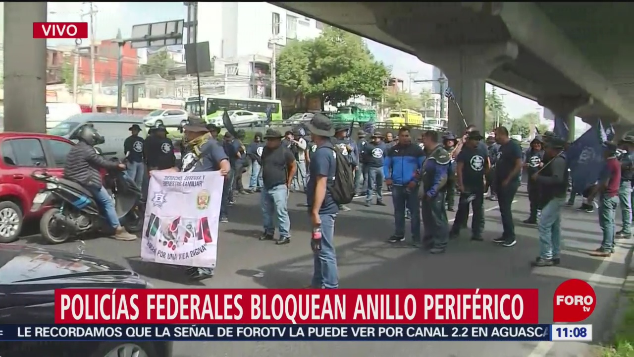 Policías federales bloquean Anillo Periférico sur en CDMX