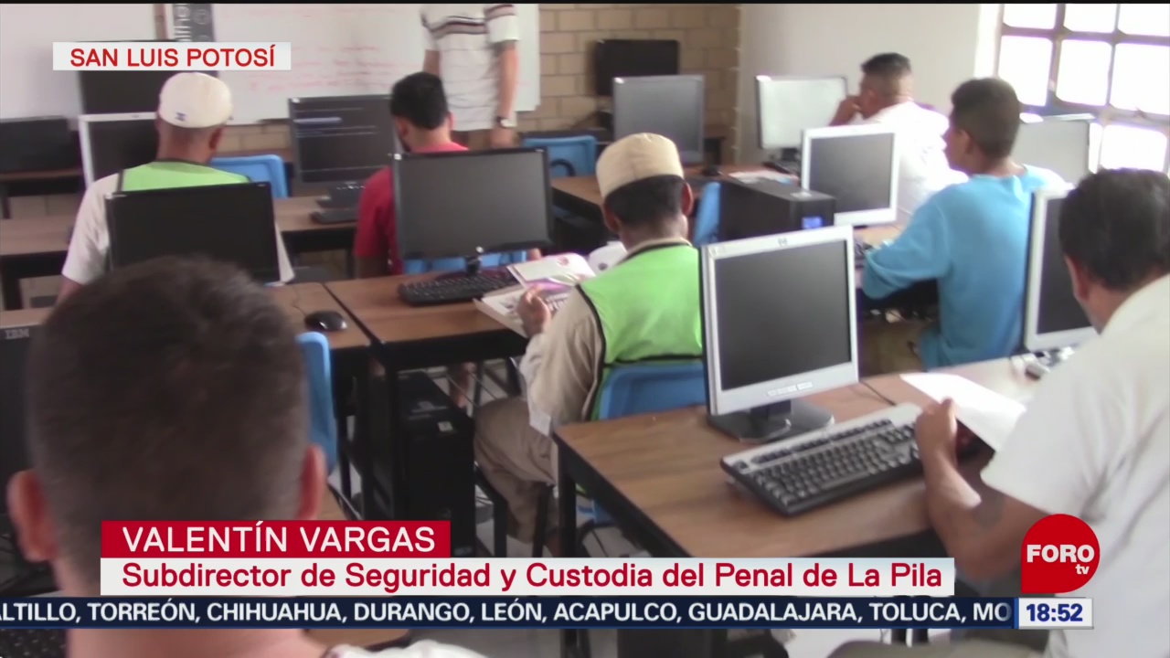 FOTO: Se Gradúan Internos Penales San Luis Potosí