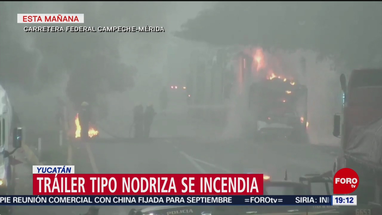 FOTO: Se incendia tráiler con autos nuevos en Yucatán, 31 Agosto 2019