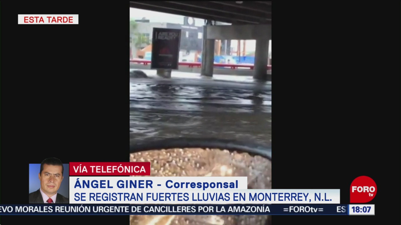 FOTO: Tormenta deja a autos bajo el agua en Monterrey, Nuevo León, 24 Agosto 2019