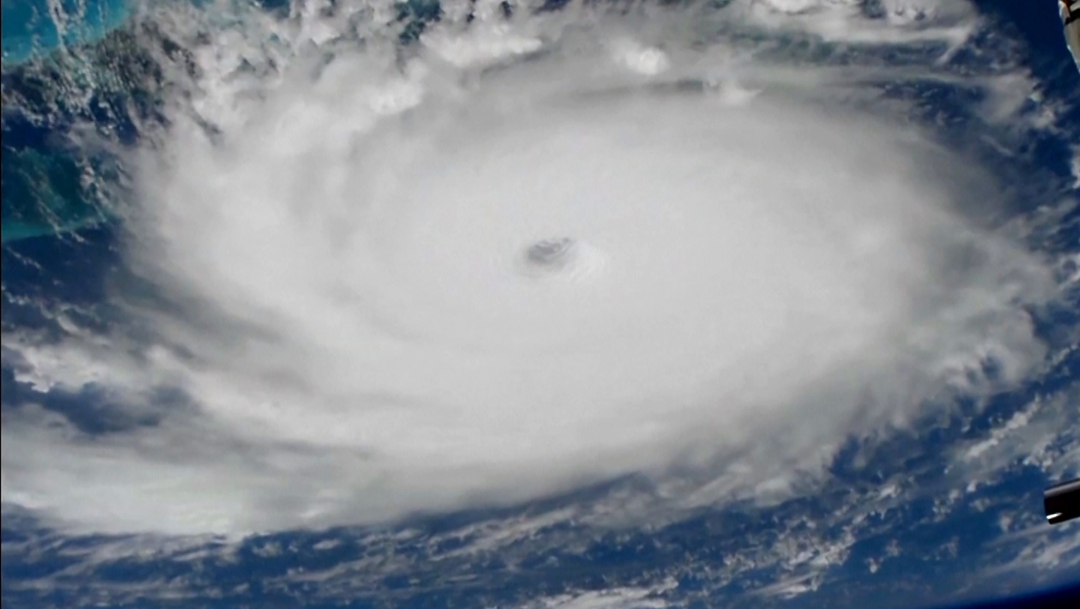 Foto: El huracán Dorian visto desde la Estación Espacial Internacional, 1 de septiembre de 2019 (Reuters)