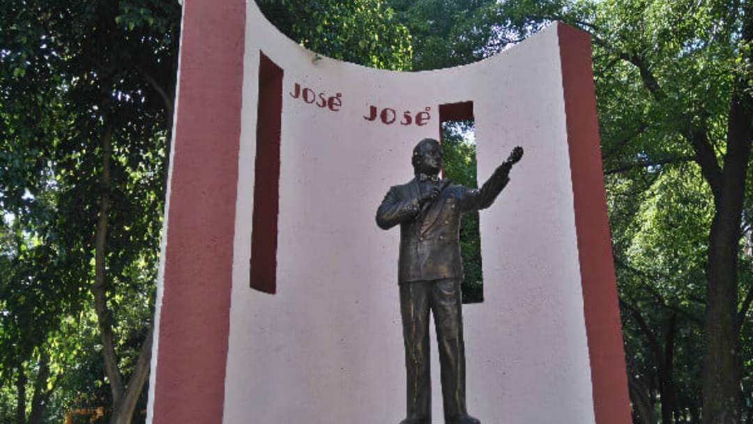 Foto: Monumento a José José en la colonia Clavería en Azcapotzalco, 27 de septiembre de 2019 (Alcaldía Azcapotzalco)