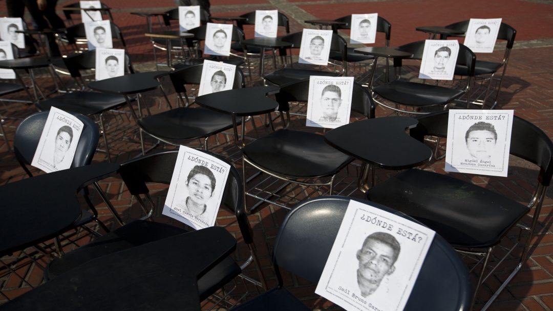 Juez libera a otros tres vinculados al caso Ayotzinapa, dice Encinas
