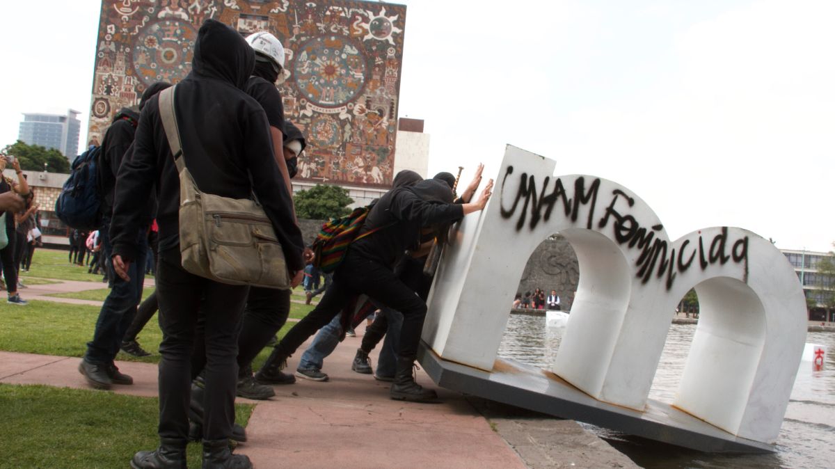 Actos vandálicos en la UNAM.