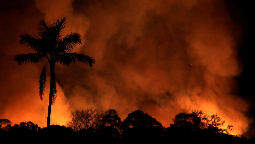 Francia envía bomberos y drones a Bolivia para combatir incendios en Amazonia