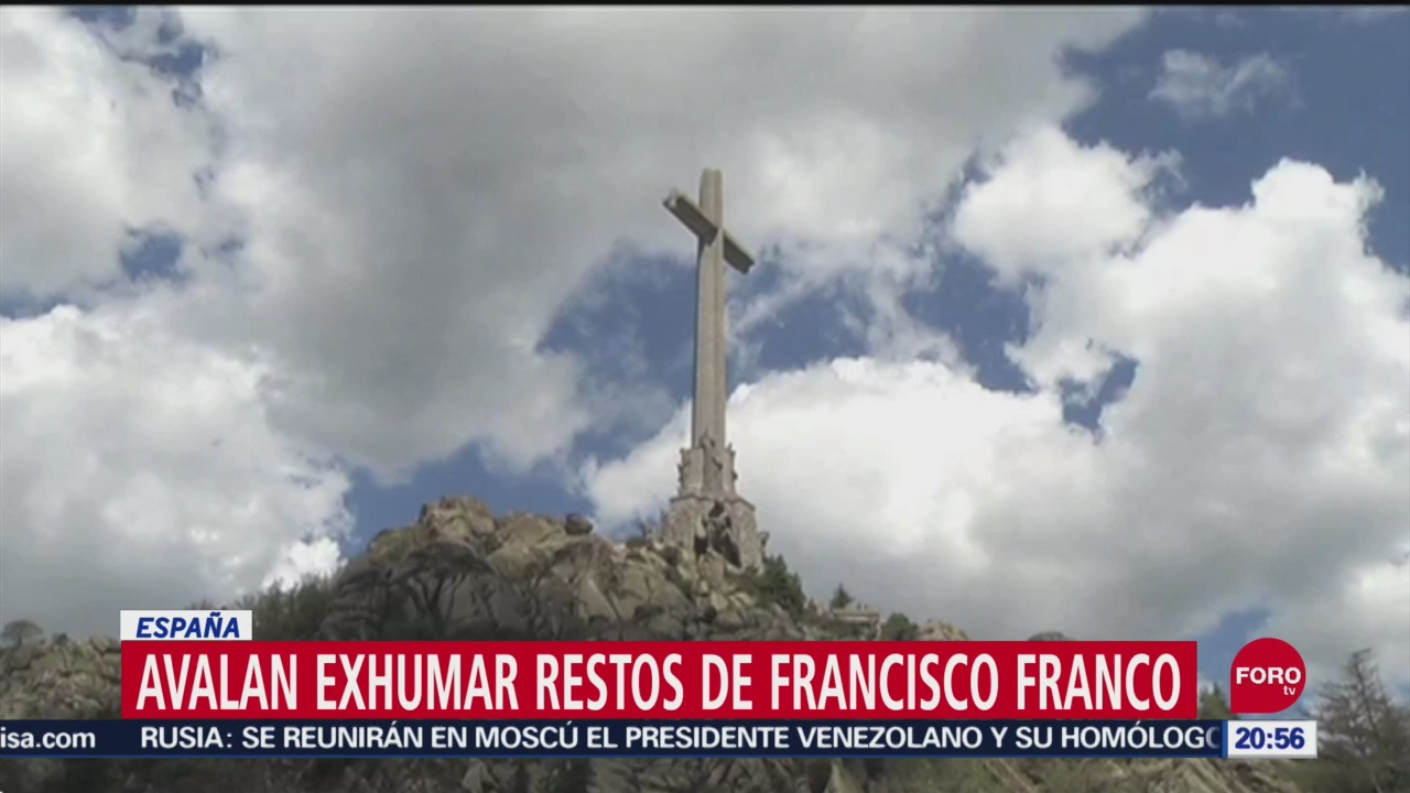 Foto: Avalan Exhumación Restos General Francisco Franco