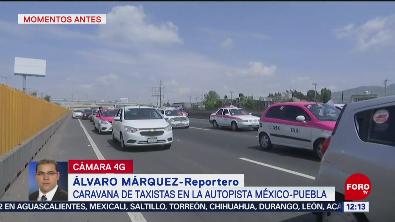 Caravana de taxistas recorre autopista México-Puebla