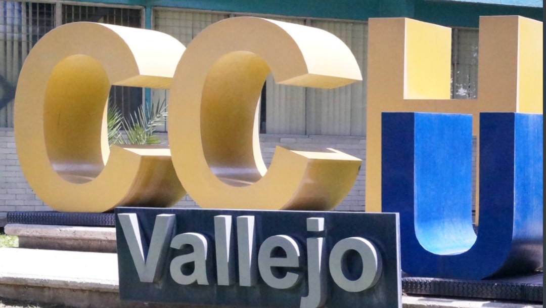 Joven planeaba una matanza en el CCH Vallejo; anunció planes en Facebook