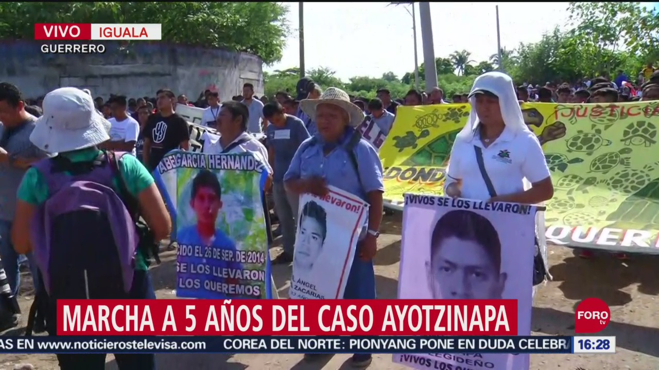 FOTO:Colocan ofrenda en Iguala por caso Ayotzinapa, 27 septiembre 2019