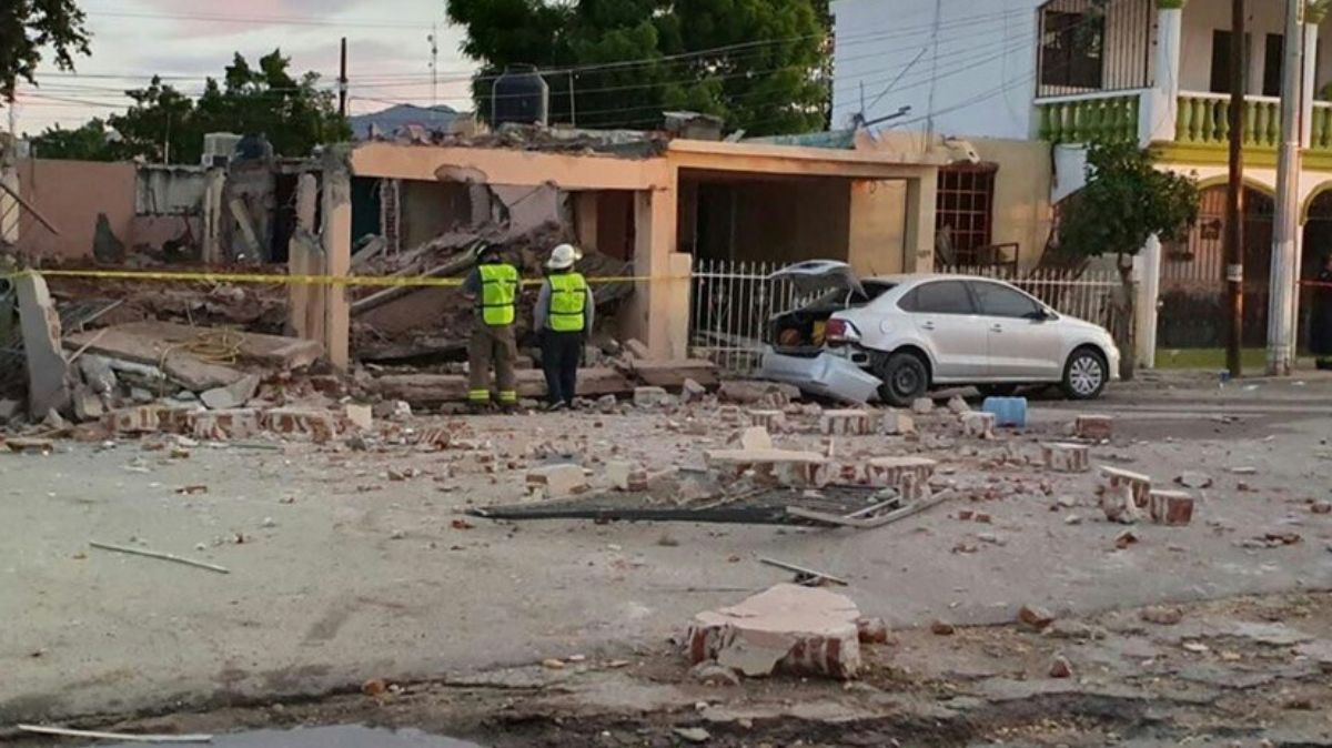 Explosión por acumulación de gas en vivienda de Hermosillo deja dos muertos