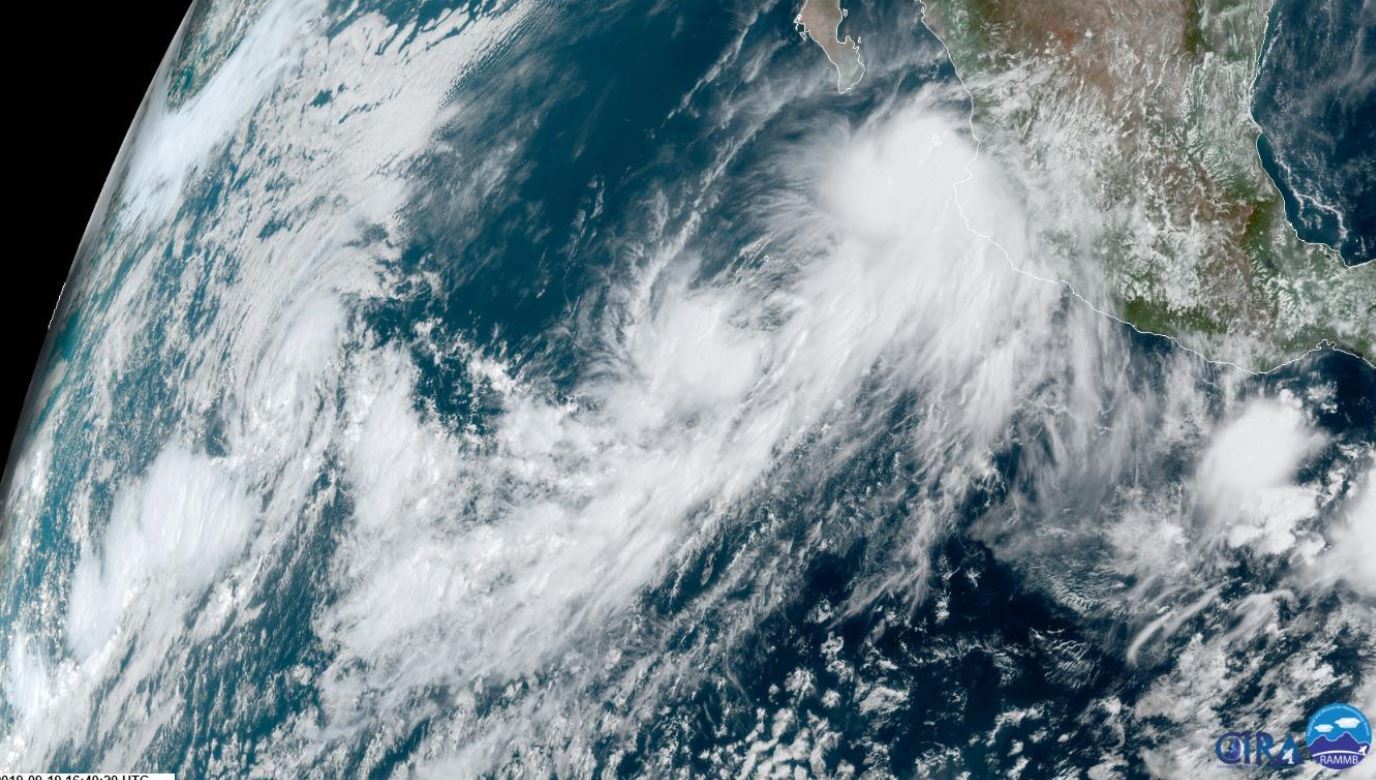 Continúa alerta roja en Jalisco y Colima por huracán ‘Lorena’