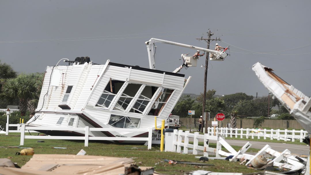 Foto Huracán Dorian pasa a categoría 3; Carolinas sufren efectos 5 septiembre 2019