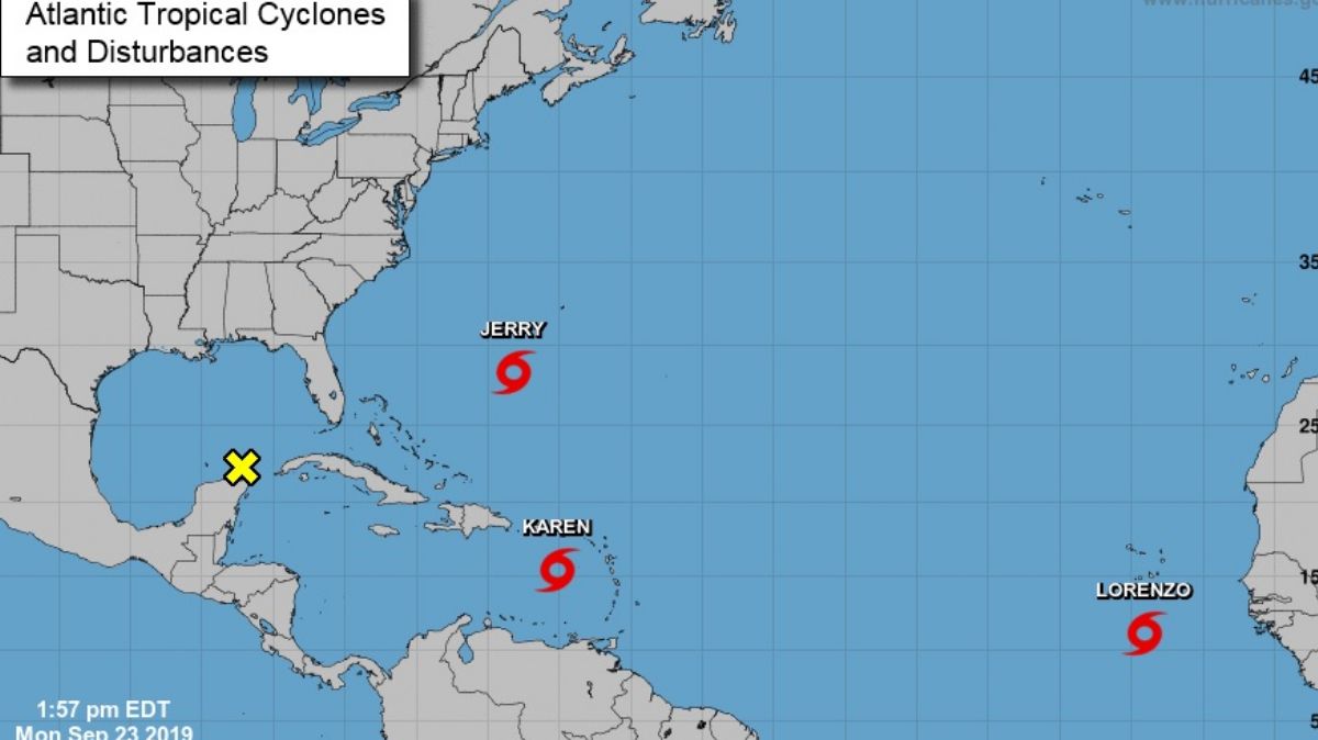 ‘Lorenzo’ amenaza con evolucionar a un poderoso huracán en el Atlántico